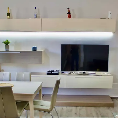 Apartment Cala Rossa House