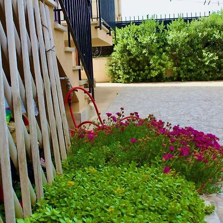 Apartment Cala Rossa House Terrasini